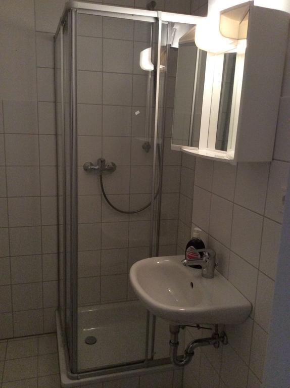 Blumenhotel Bergneustadt Kamer foto
