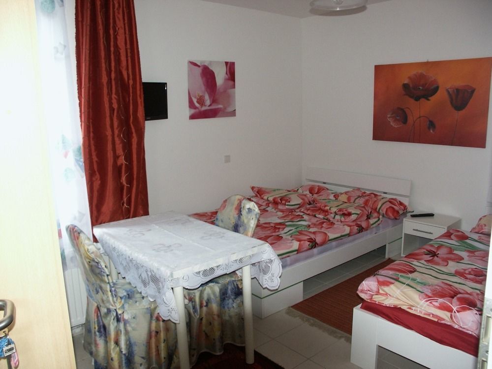 Blumenhotel Bergneustadt Buitenkant foto